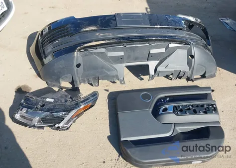 2021 Land Rover Range Rover P525 Westminster z USA, uszkodzony, nr VIN SALGS2SE7MA429044